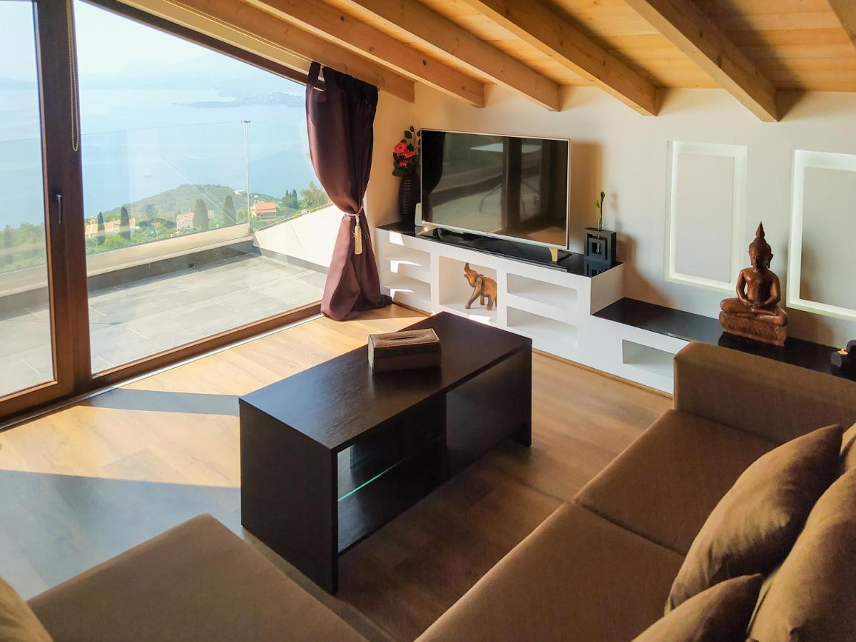 Blue Sky Loft By Corfuescapes Apartamento Spartylas Exterior foto